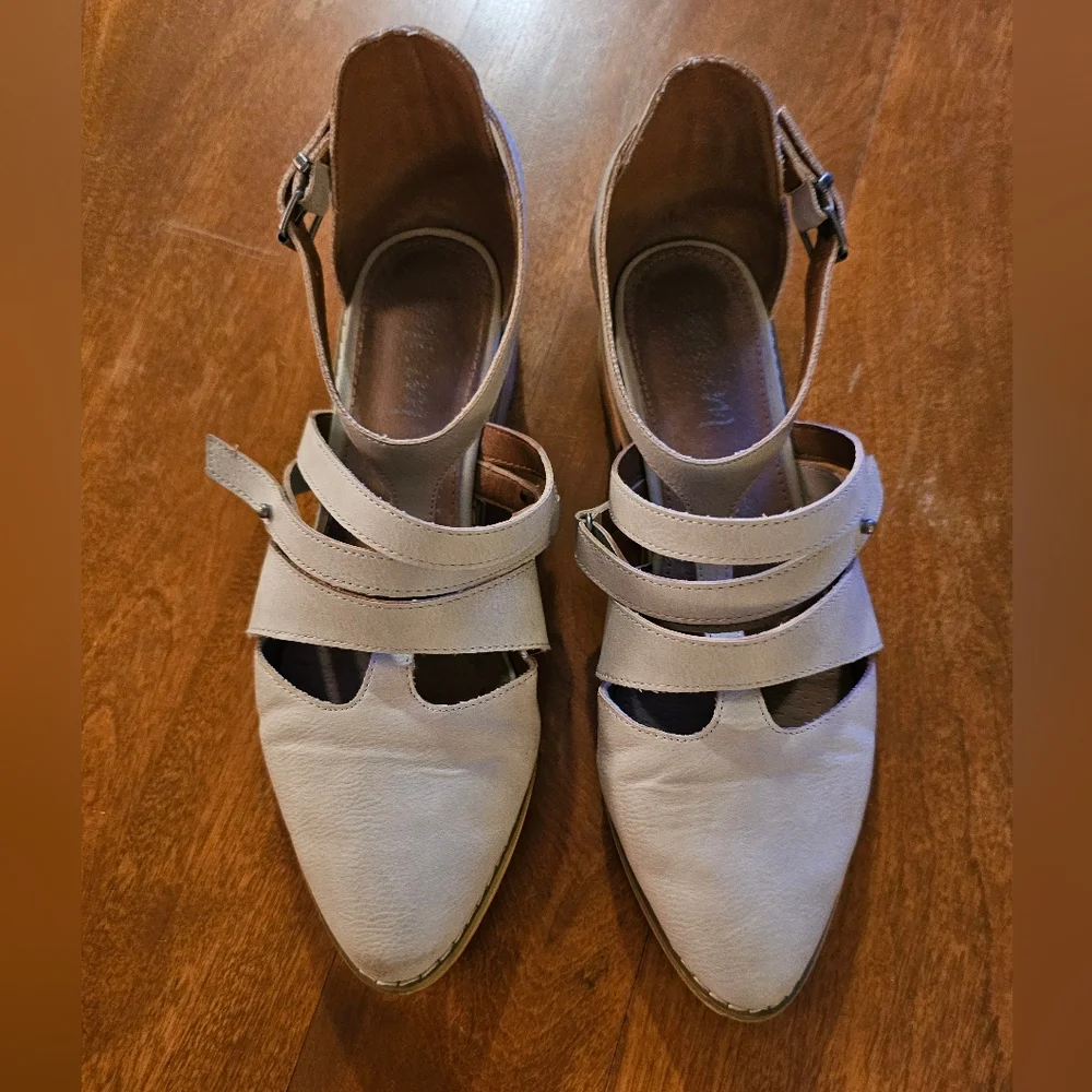 Mi.im Leather Flats Size 7.5